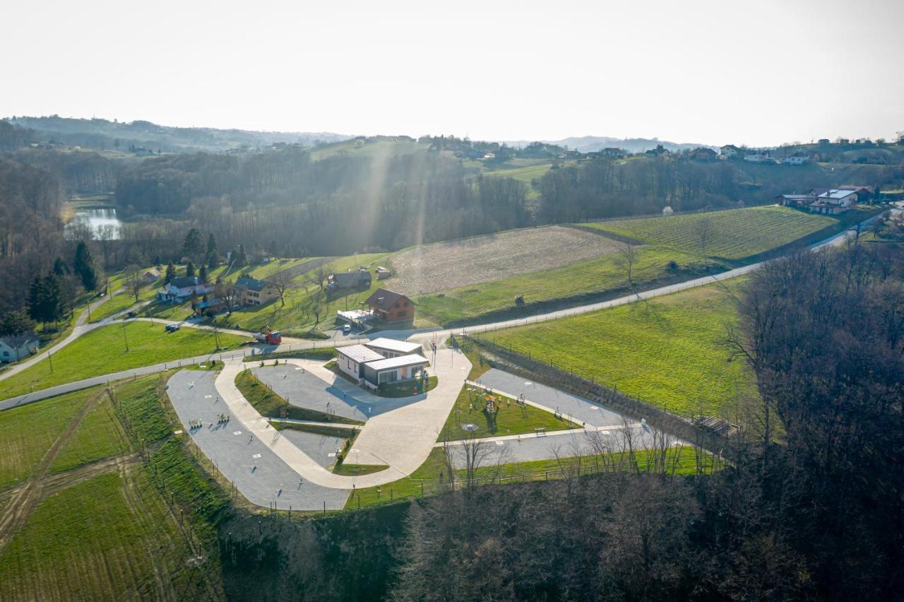 Wine Camp Hazic Hotel Sveti Martin Na Muri Exterior foto
